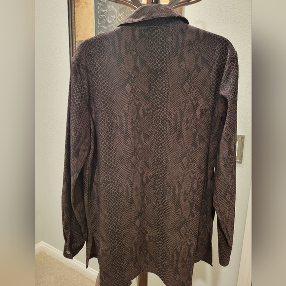 Women's button down shirt/shacket - Picture 2 of 6